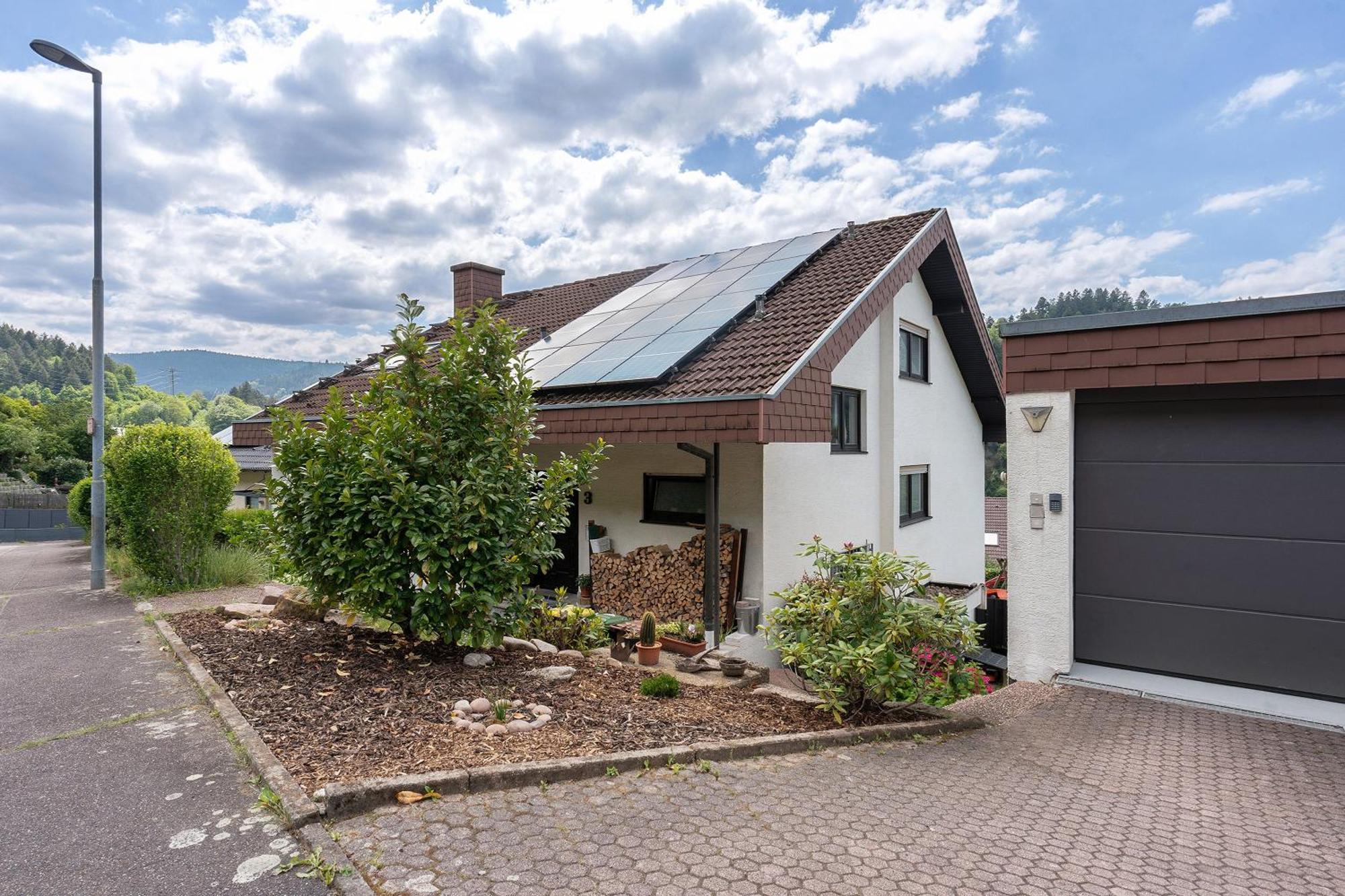Schlossblickwohnung Schiel Gernsbach Luaran gambar